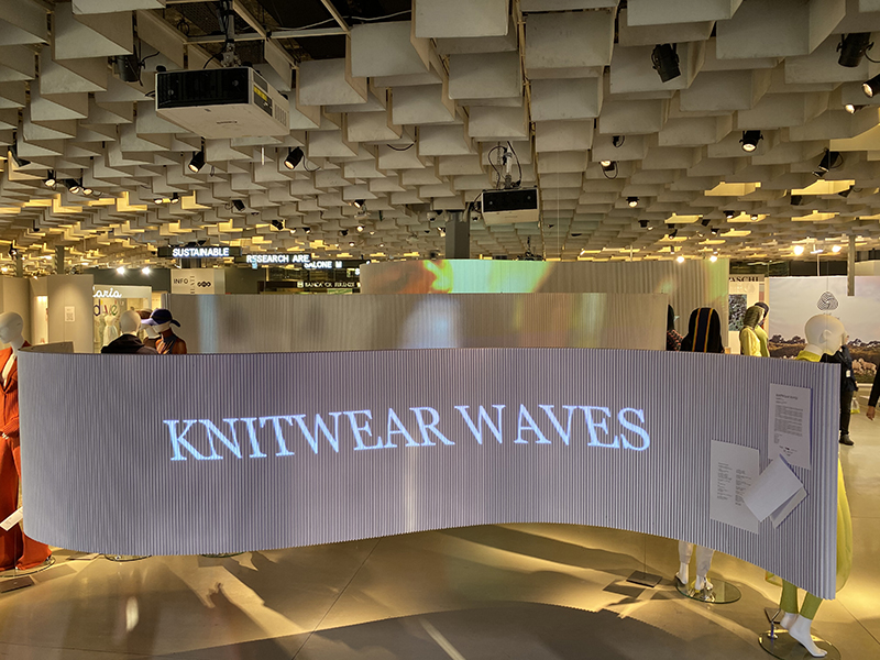 Knitwear waves installation for Pitti Filati 2020