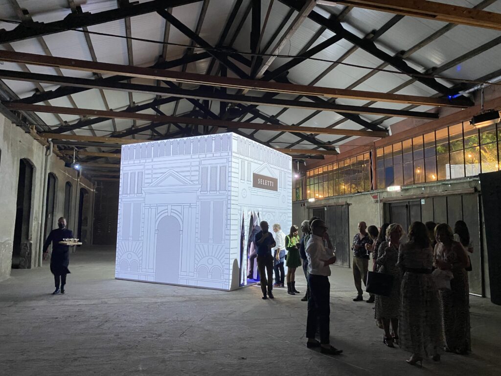 Evento di lancio della capsule collection di Fazzoletti Tempo firmata Seletti - Fabbrica Orobia, Milano