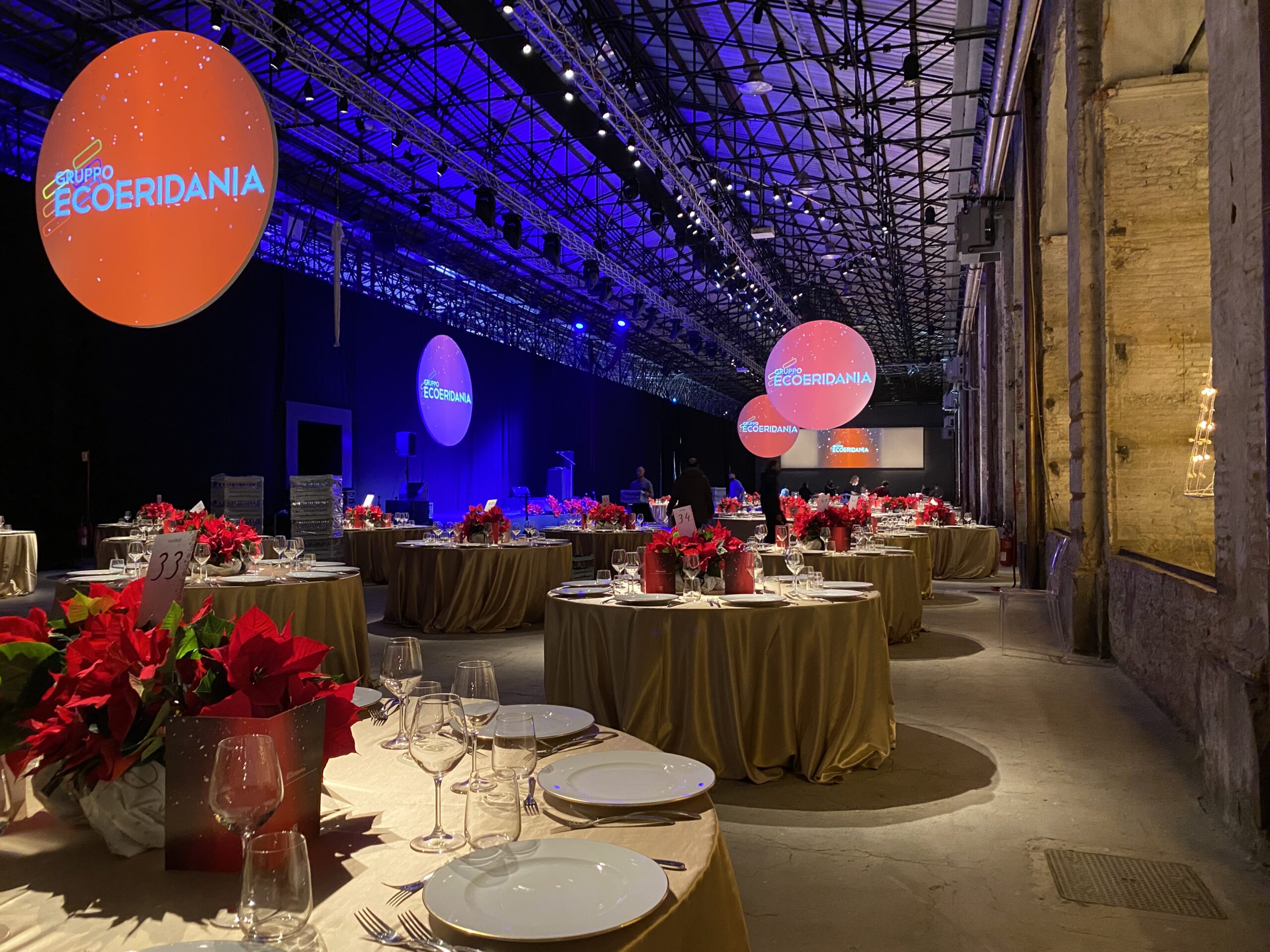 Allestimento per la cena Ecoeridania a cura di Avuelle - Stazione Leopolda, Firenze