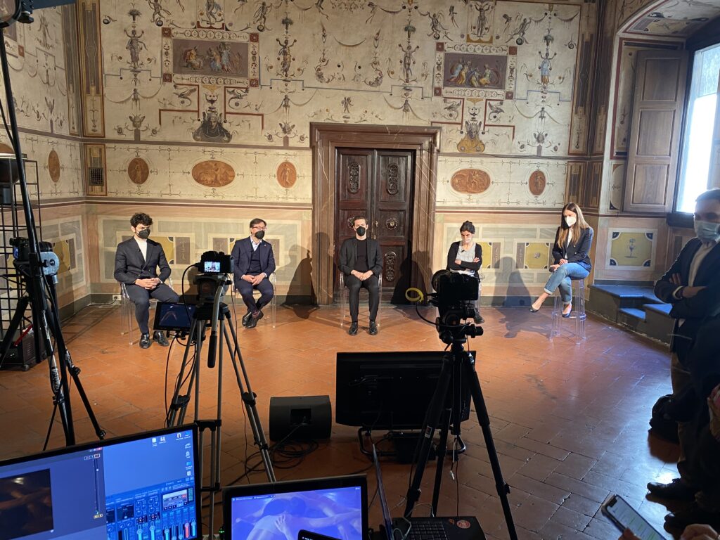 Lancio del nuovo singolo Aurora di Giovanni Caccamo, live streaming - Palazzo Vecchio