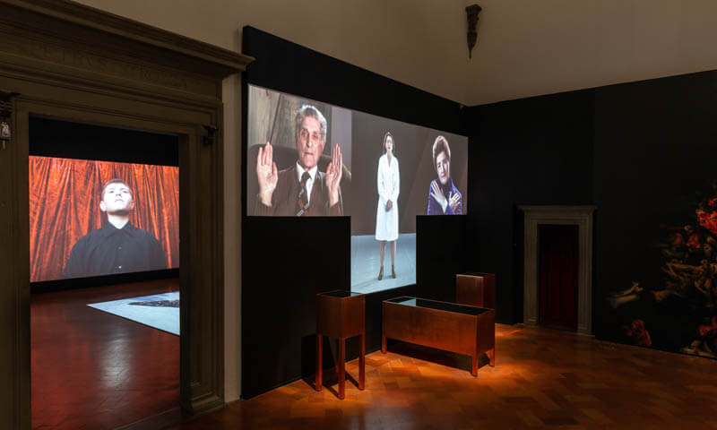 Fornitura audio e video, assistenza, adattamento contenuti e montaggio per The Cleaner, Marina Abramovich Exhibition a Palazzo Strozzi